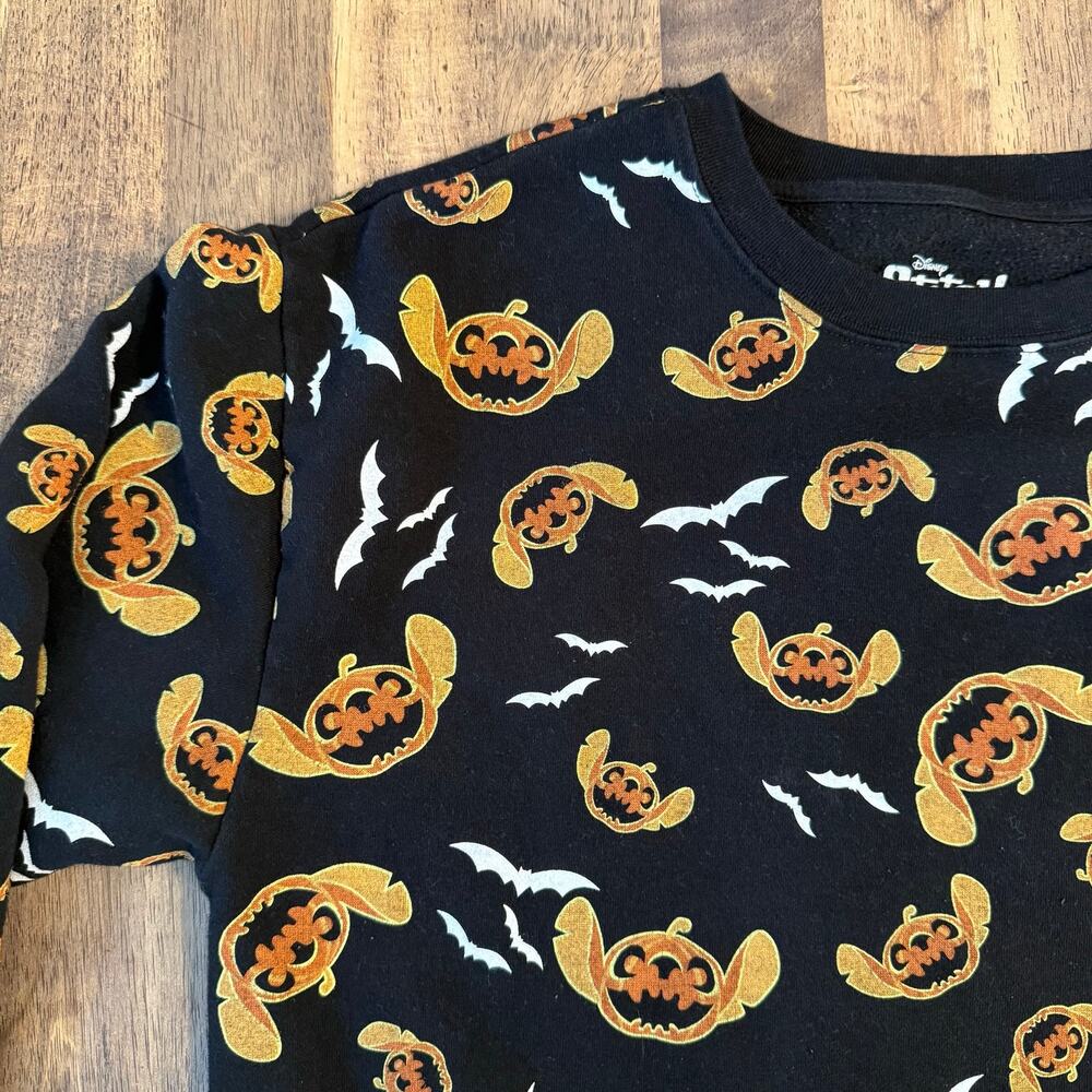 Disney Stitch Halloween Sweatshirt Jack-O-Lantern Bats AOP Black Juniors Large - Picture 7 of 9